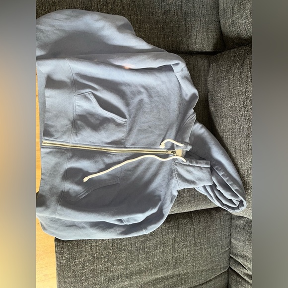 Blue cropped hoodie - Picture 1 of 3